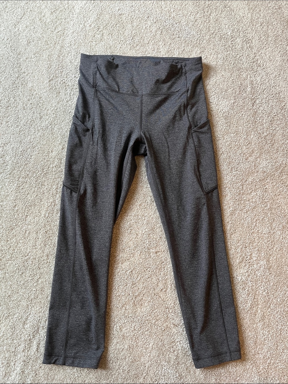 lululemon Heathered Charcoal Gray Cropped Leggings